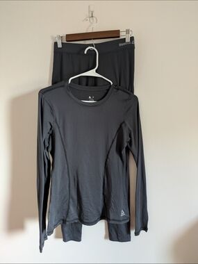 Reebok Black Women's Long-Sleeve Active Top and Leggings Set